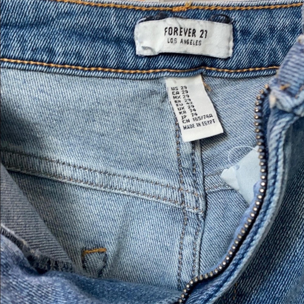 Jeans - Picture 4 of 5
